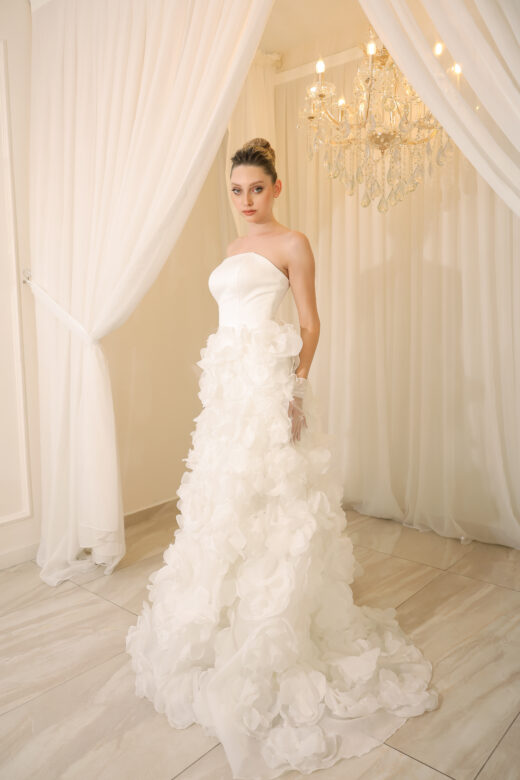 Alternative view of Elaria