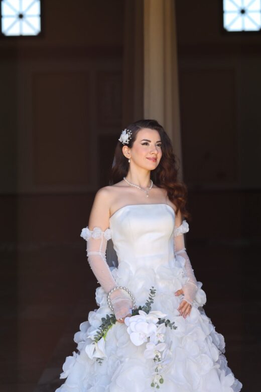 Alternative view of Mivelle